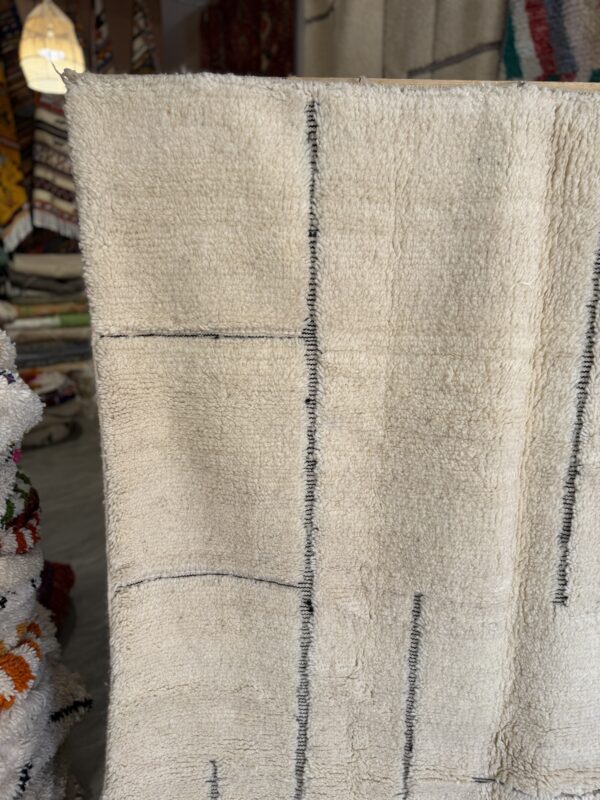 Handmade Moroccan Beni Ourain Rug