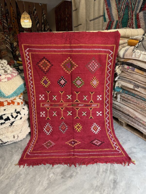 The Crimson Heritage – Handwoven Moroccan Kilim Rug