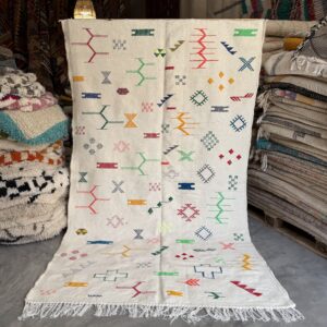 Handwoven kilim Moroccan rug