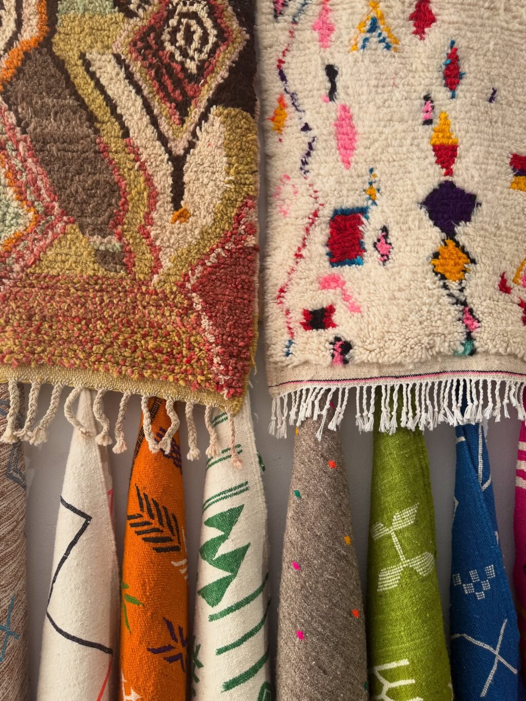 Instagram post from women_rugs. This post is in position 0.