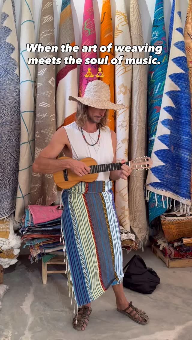 Instagram post from women_rugs. This post is in position 9.