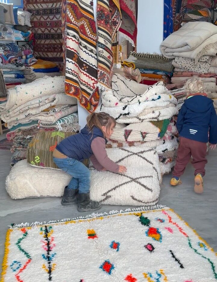 Instagram post from women_rugs. This post is in position 2.