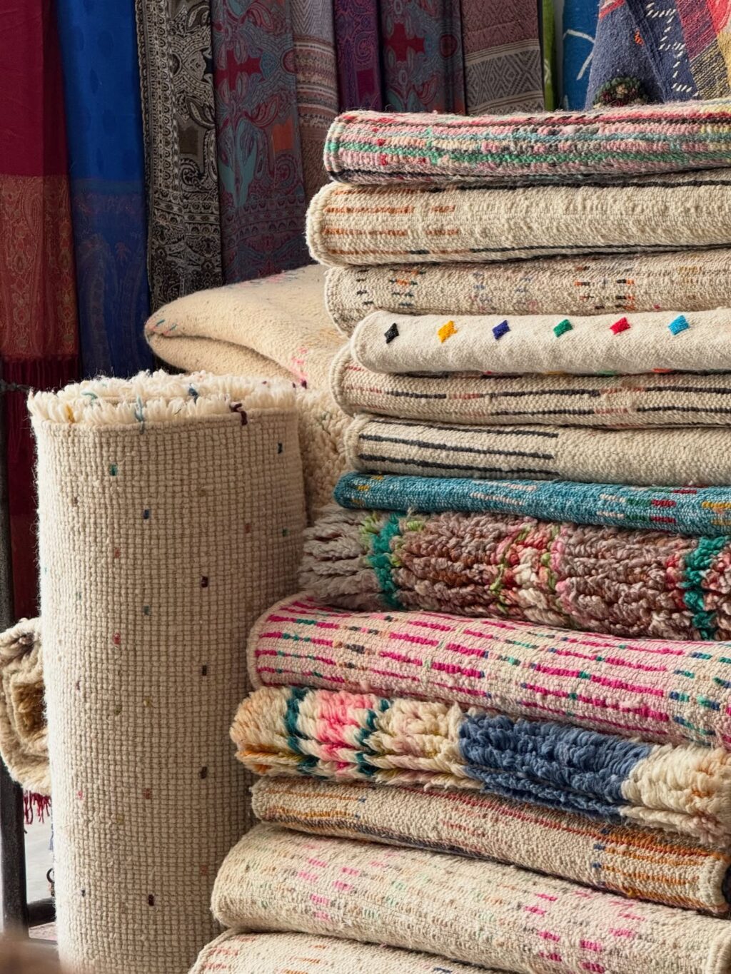 Instagram post from women_rugs. This post is in position 4.